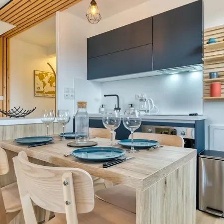 *marc : * Apartment