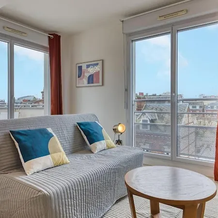 Apartment *marc : * *